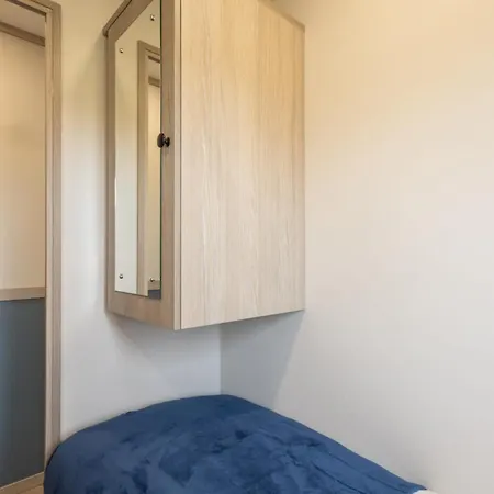 Chalet Host & - Riverwood, Ashdown Retreat Pickering