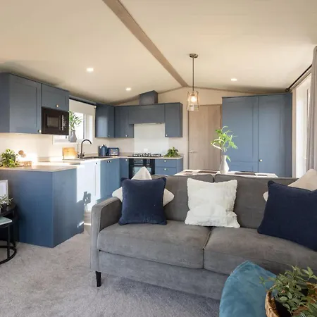 Host & - Riverwood, Ashdown Retreat Alpehytte